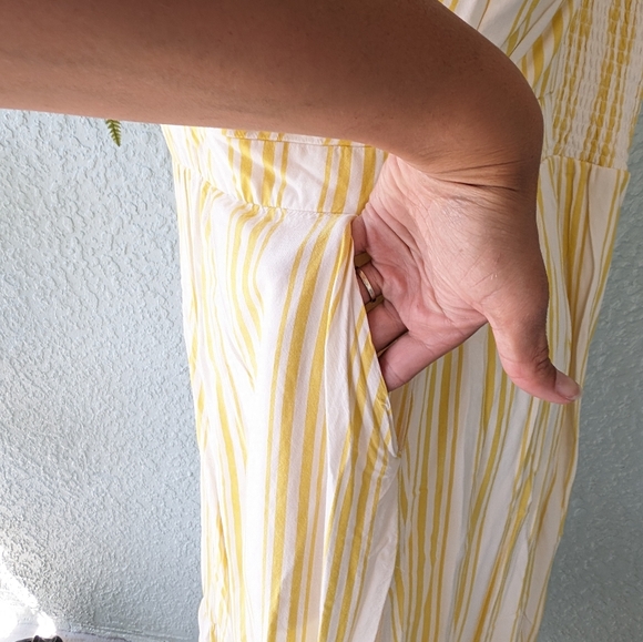 Torrid Dresses Torrid Maxi Seersucker Tiered Dress yellow and white  Size3 - Picture 8 of 11